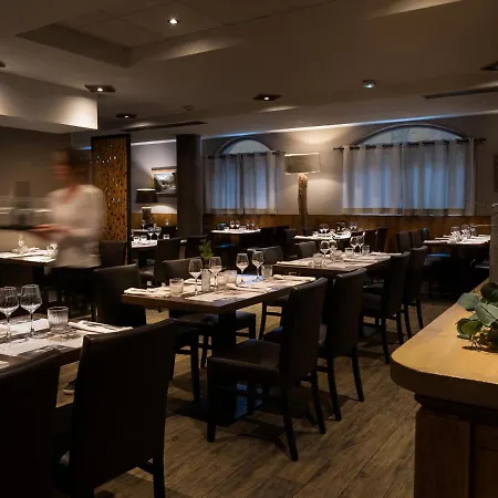 - Village Montana Hotel Val-d'Isere