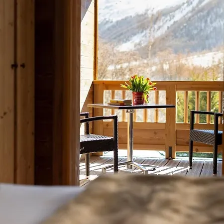 - & - Village Montana Hotel 3*