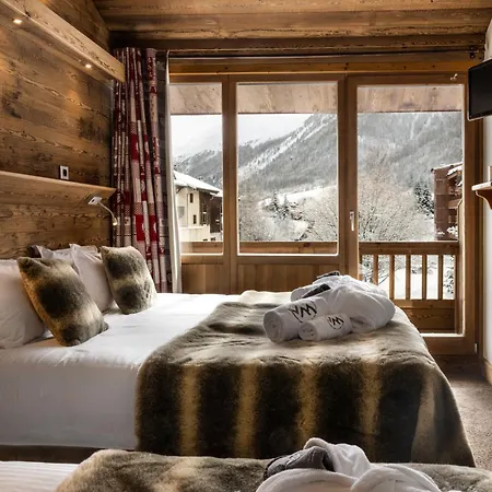 - & - Village Montana Hotel Val-dʼIsère