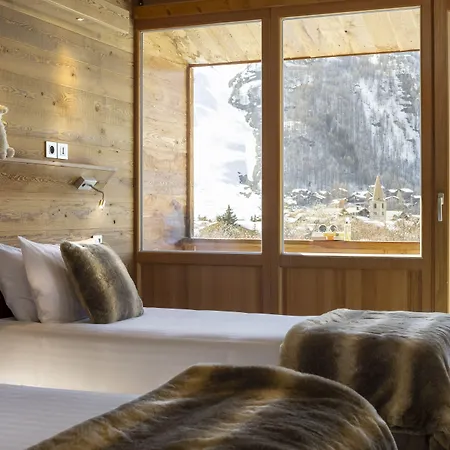 - & - Village Montana Hotel